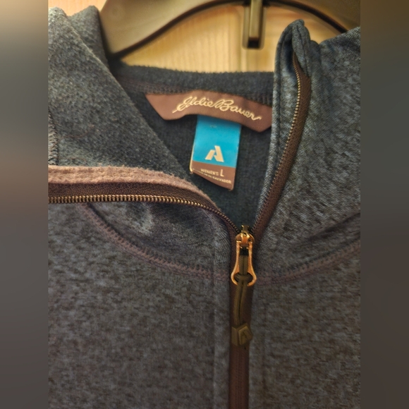 Eddie Bauer zip up - Picture 3 of 4